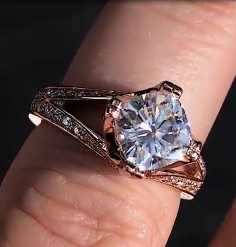 Anillo de compromiso de aniver - Moissanite Engagement Ring 1 Carat reseña y precio